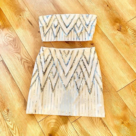 Shop17-Beautiful mini set strapless . - Picture 3 of 10